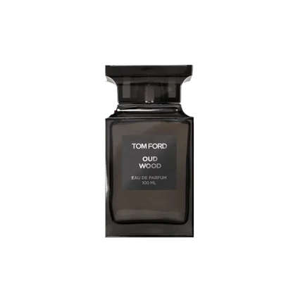 Set de 3 parfumuri |Oud Wood Tom Ford Eau de Parfum – 100 ml  | The One for Men Dolce & Gabbana Eau de Parfum – 150 ml  | Invictus Rabanne Eau de Toilette – 200 ml
